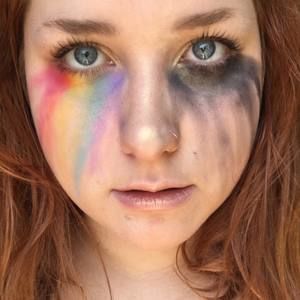 Meet your Posher, Holly